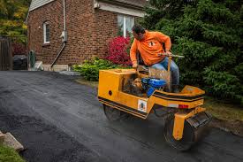 Reliable Diamond, MO Driveway Paving Solutions